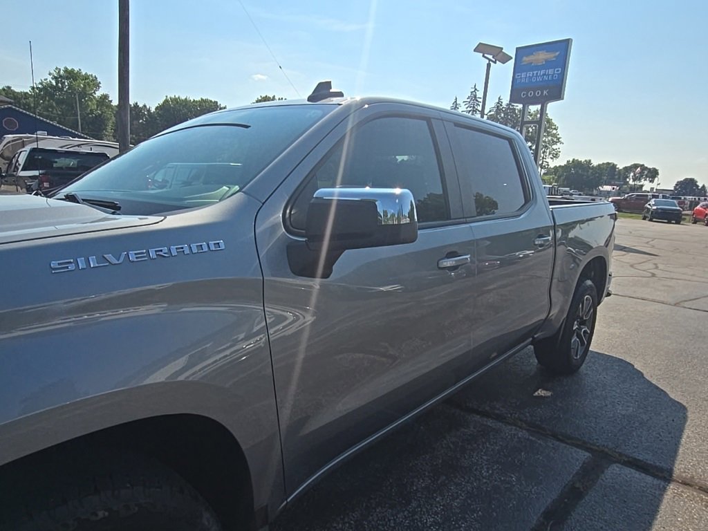 Used 2023 Chevrolet Silverado 1500 LT image 29