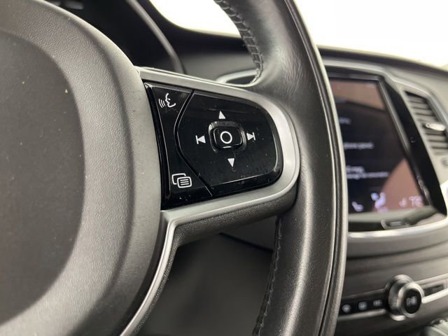 Used 2020 Volvo XC90 T6 Momentum AWD/4WD image 22