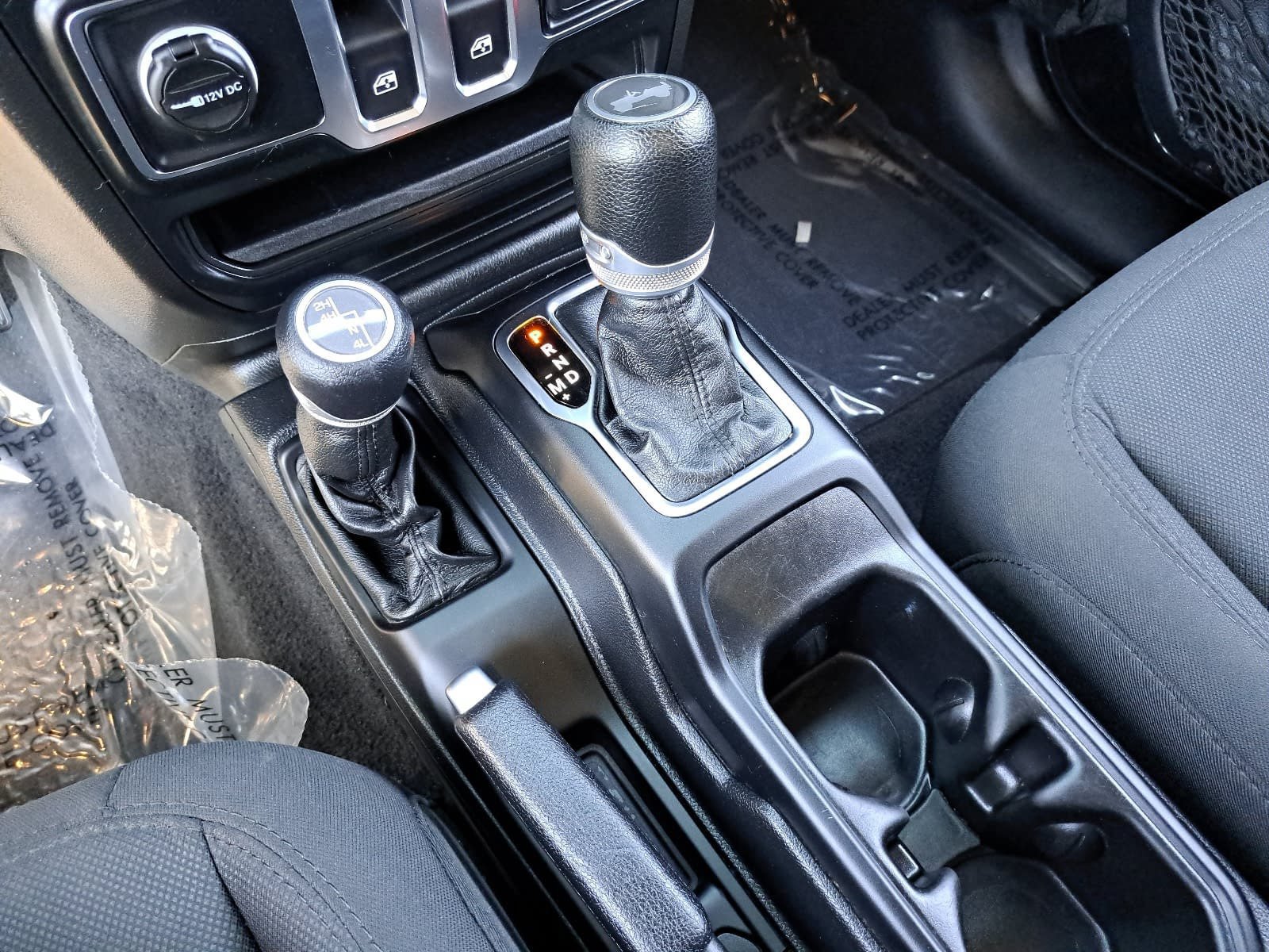 Used 2021 Jeep Wrangler Sport AWD/4WD image 26