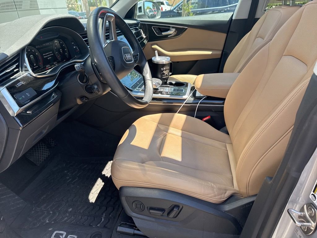 Used 2021 Audi Q8 Premium Plus image 7