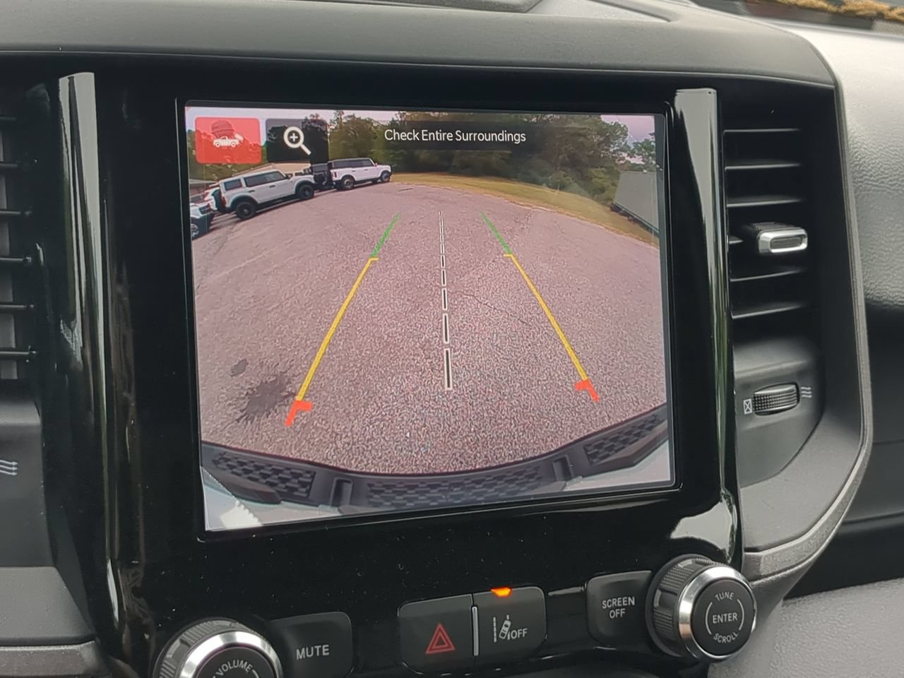New 2026 RAM 1500 Tradesman AWD/4WD image 19