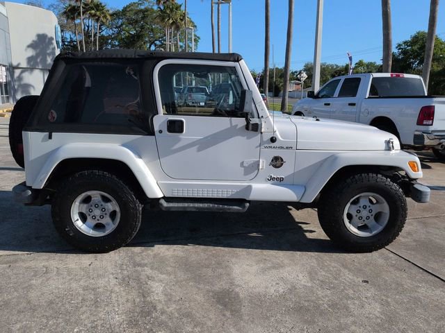 Used 2002 Jeep Wrangler Sahara AWD/4WD image 3