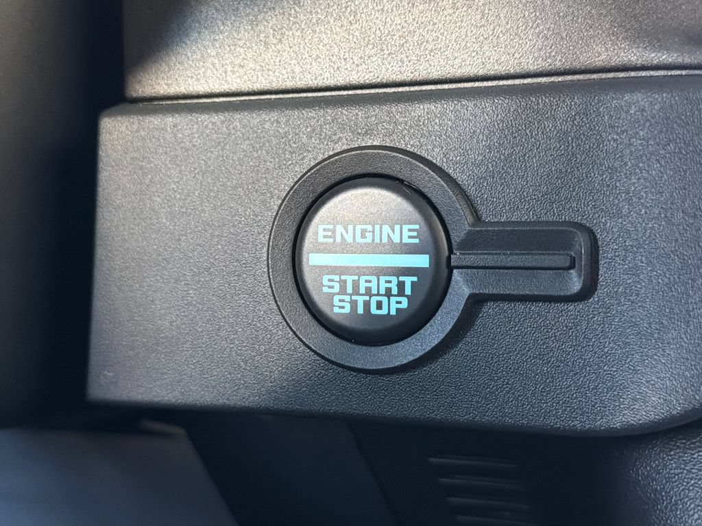 Used 2025 Ford Bronco Badlands w/ Sasquatch Package AWD/4WD image 6