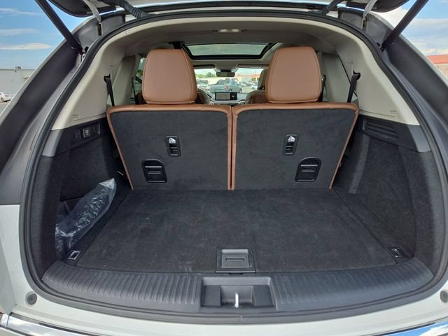 Used 2024 Acura MDX w/ Technology Package FWD image 25