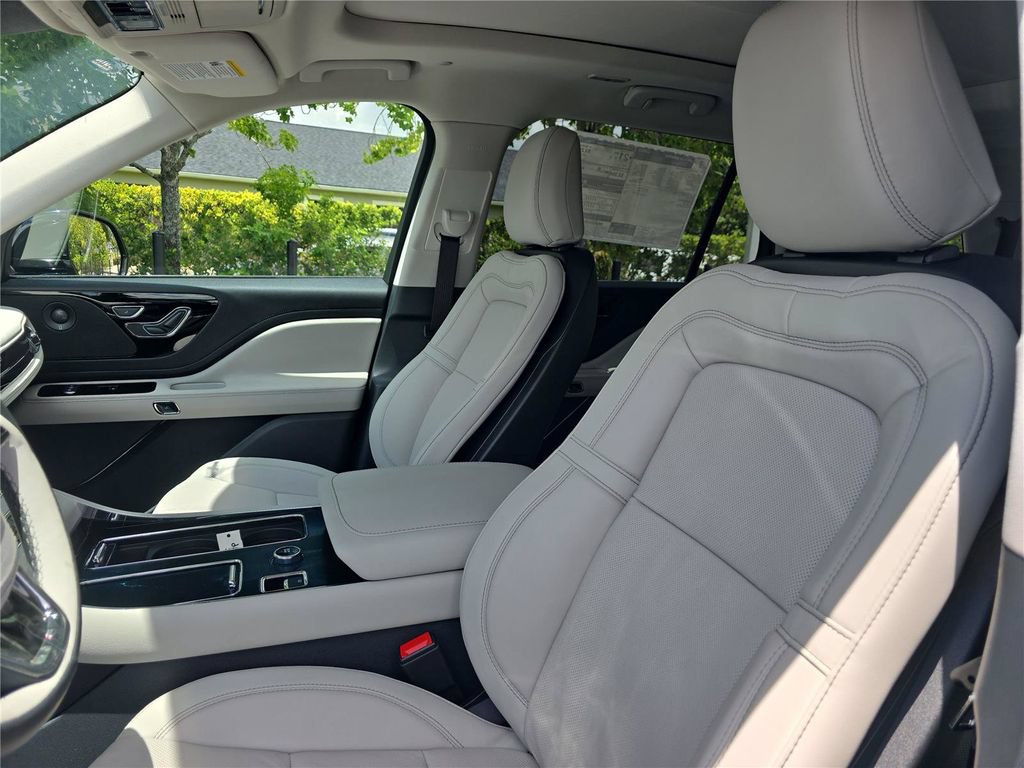 New 2026 Lincoln Aviator Reserve RWD image 15