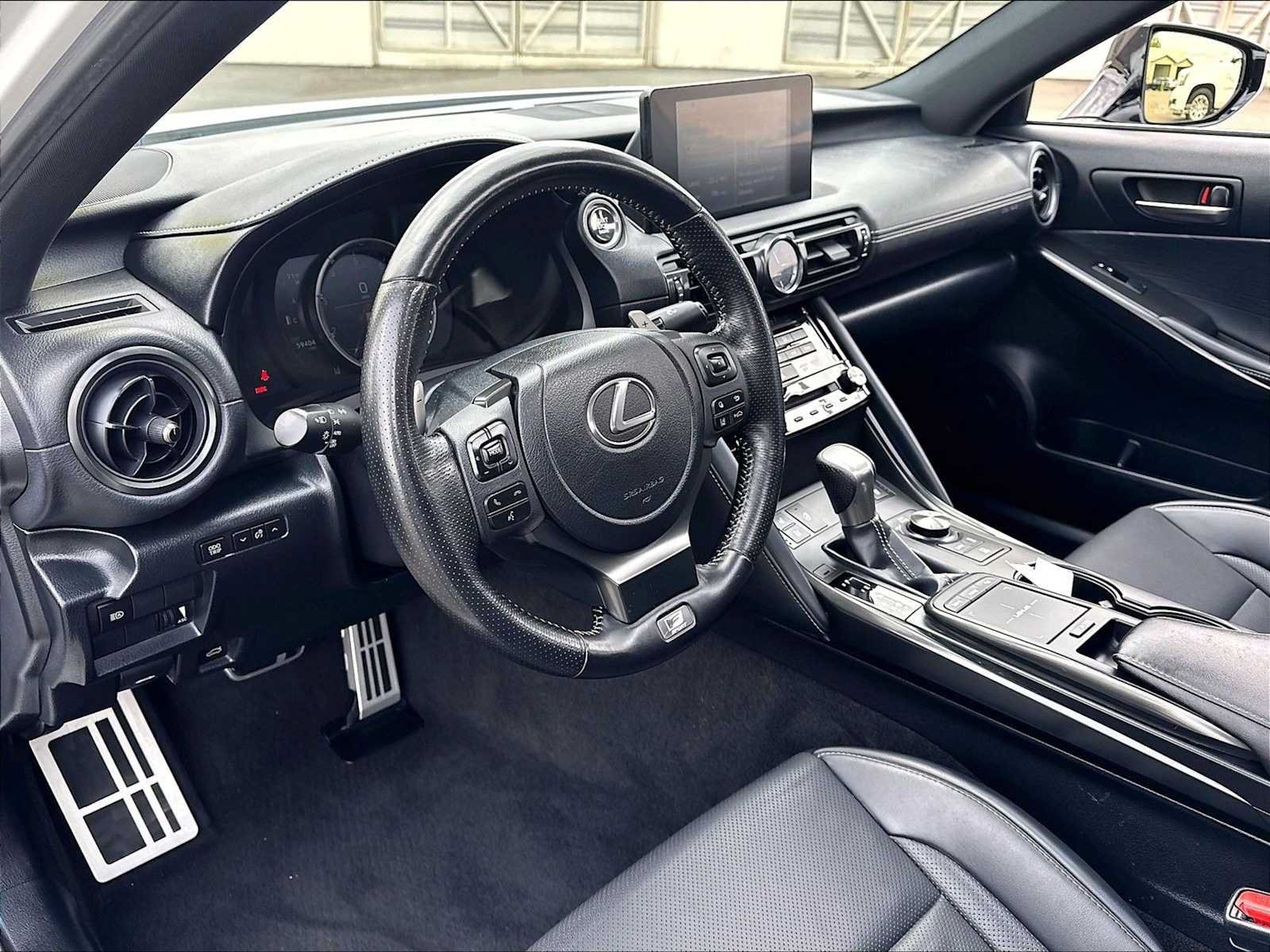 Used 2024 Lexus IS 350 F Sport RWD image 16