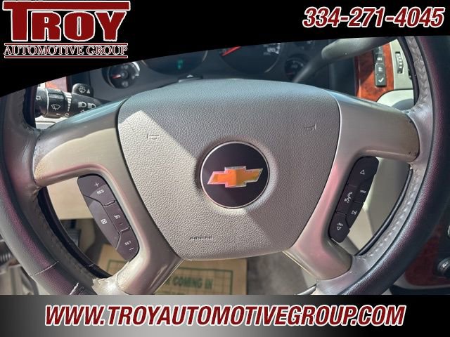 Used 2013 Chevrolet Suburban LT w/ Luxury Package image 39