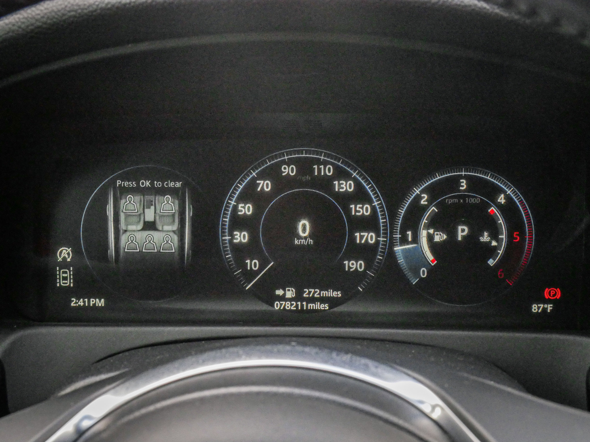Used 2018 Jaguar XF R-Sport AWD/4WD image 21