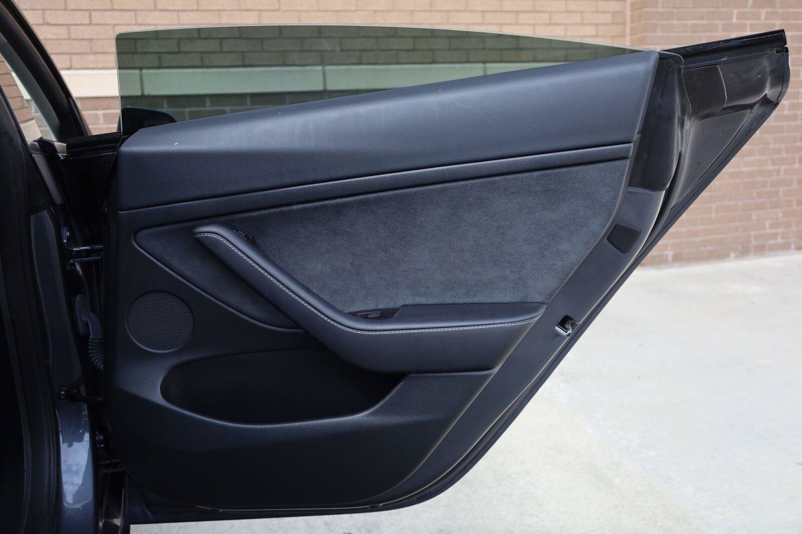 Used 2023 Tesla Model 3 Standard Range RWD image 22