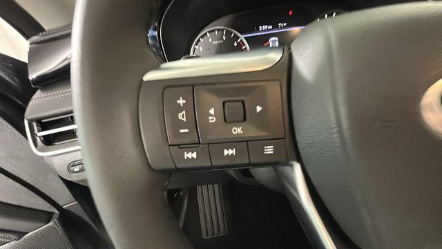 Used 2025 INFINITI QX60 Pure AWD/4WD image 16