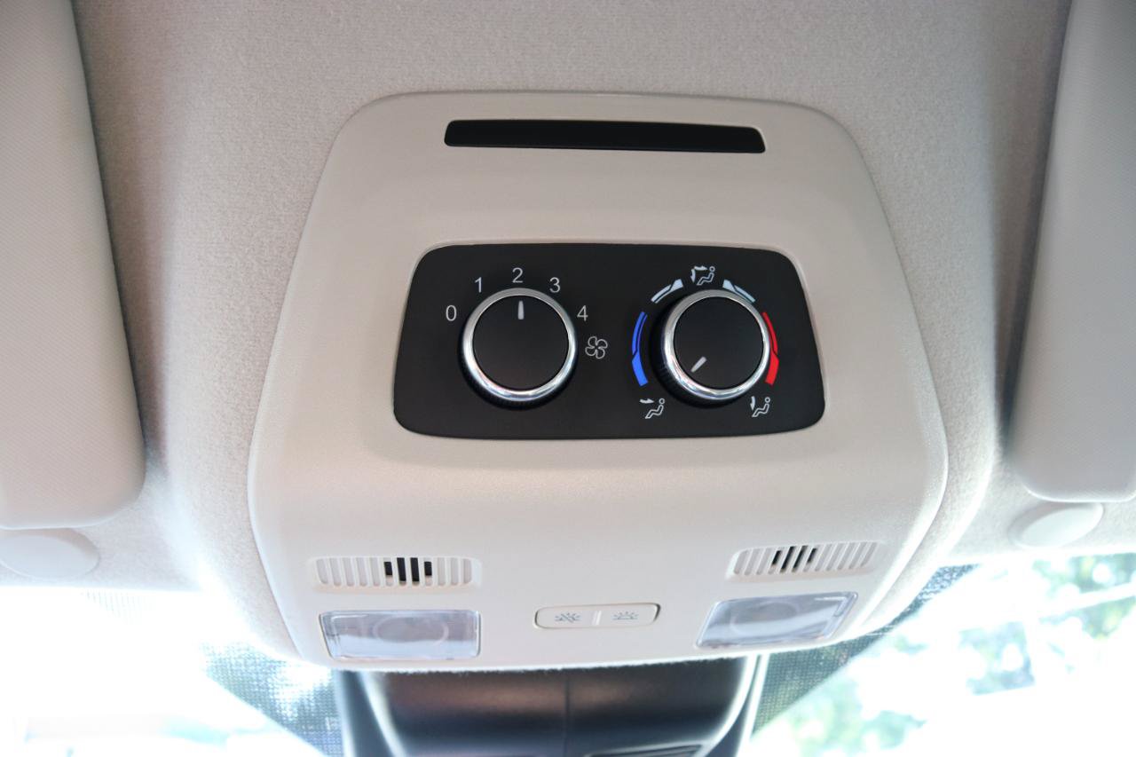 Used 2026 Ford Transit 350 XLT RWD image 44