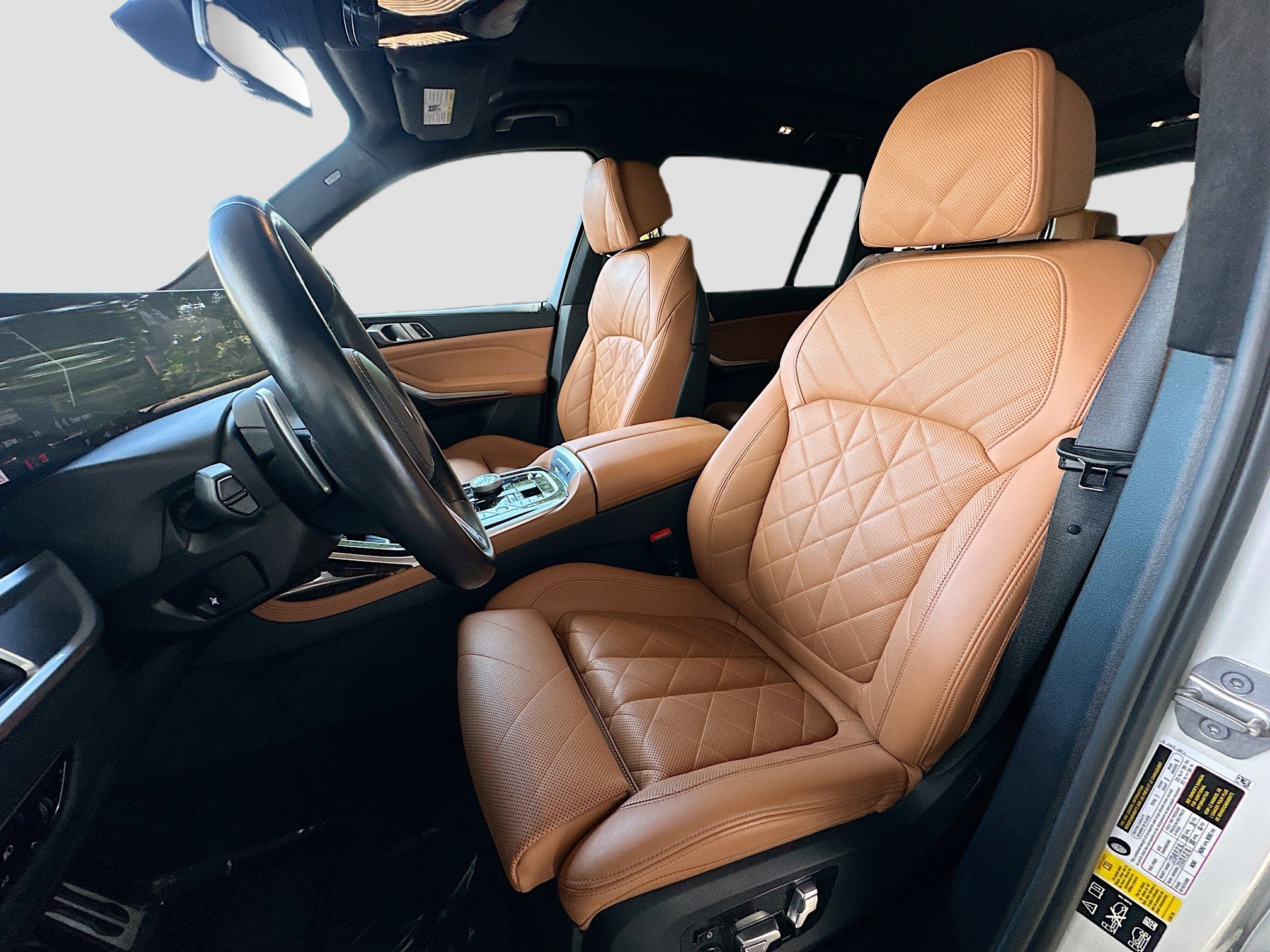 Certified 2023 BMW X7 xDrive40i w/ M Sport Package image 21