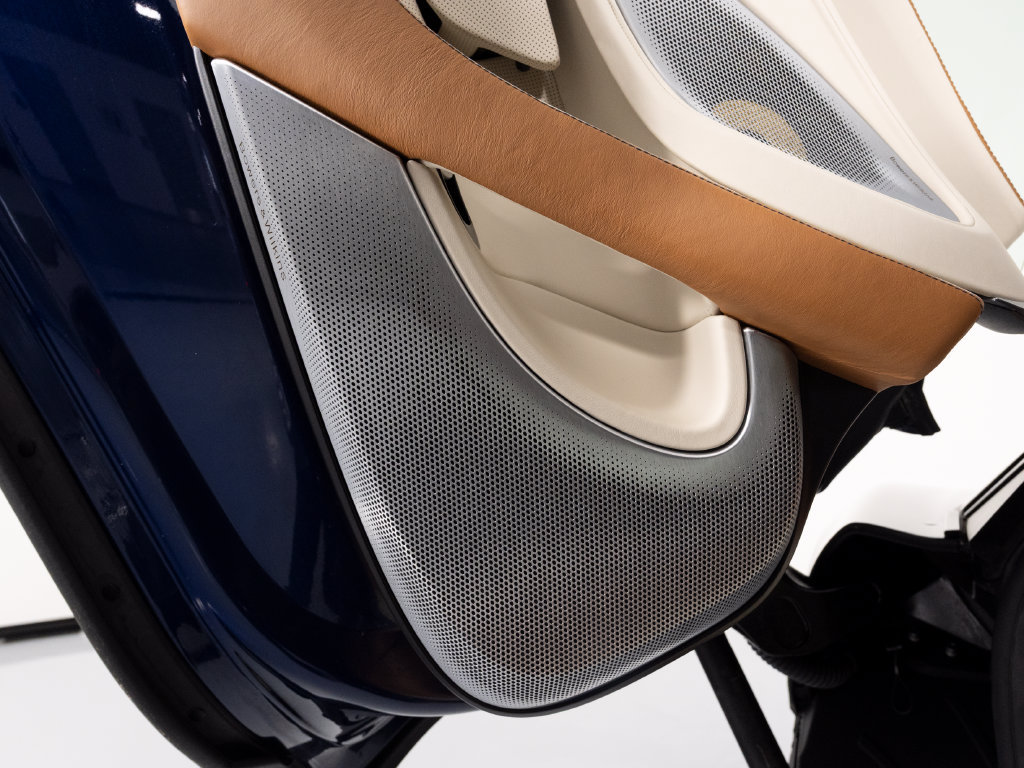 Used 2020 McLaren GT RWD image 14