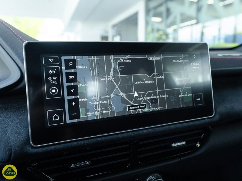 Used 2025 Lotus Emira image 12