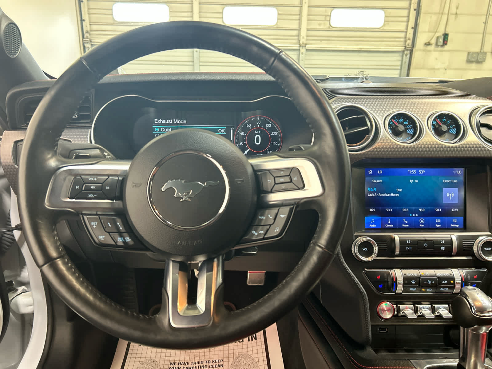 Used 2022 Ford Mustang GT Premium w/ GT Performance Package RWD image 7
