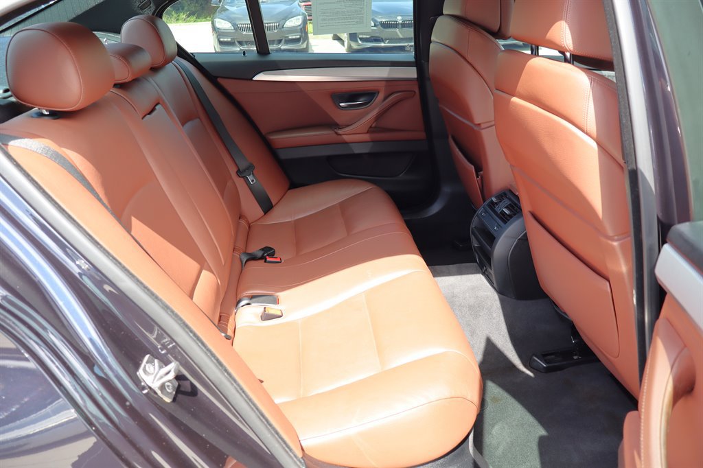 Used 2013 BMW 528i xDrive Sedan AWD/4WD image 17