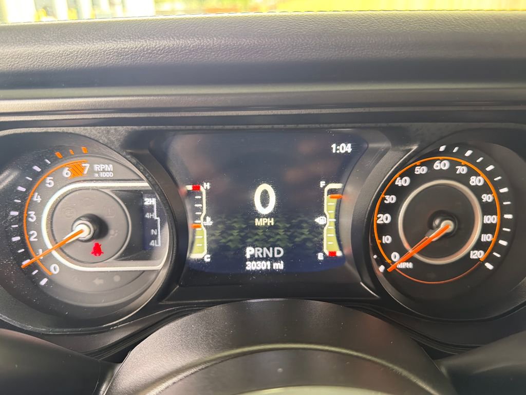 Used 2024 Jeep Wrangler Sahara image 24