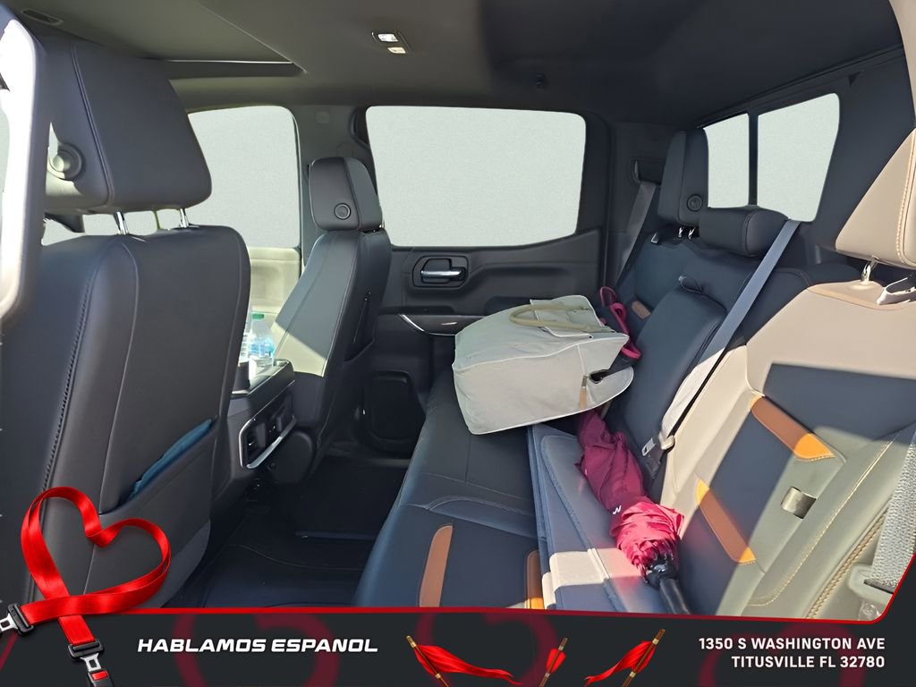 Used 2022 GMC Sierra 1500 AT4 w/ AT4 Premium Package image 15