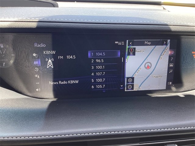 Used 2019 Lexus LS 500 AWD w/ Accessory Package (Z2) image 20