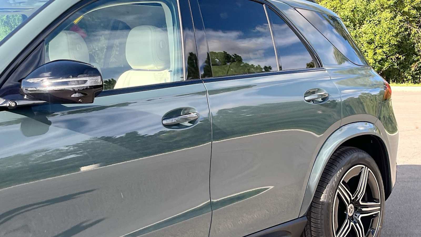 New 2027 Mercedes-Benz GLE 450 4MATIC image 17