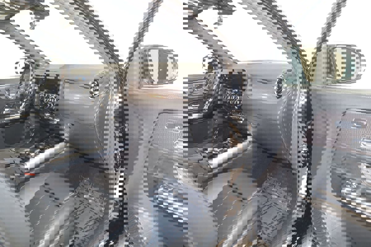 Used 2022 Mercedes-Benz GLA 250 4MATIC image 48