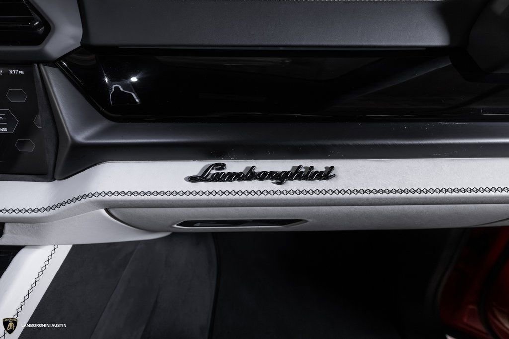 New 2025 Lamborghini Urus SE AWD/4WD image 49