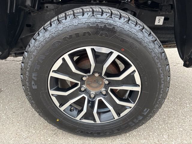 Used 2020 Toyota Tacoma TRD Sport image 14