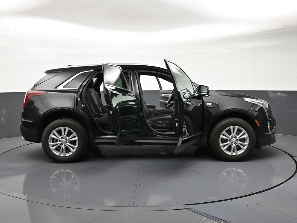 Used 2025 Cadillac XT5 Luxury FWD image 33
