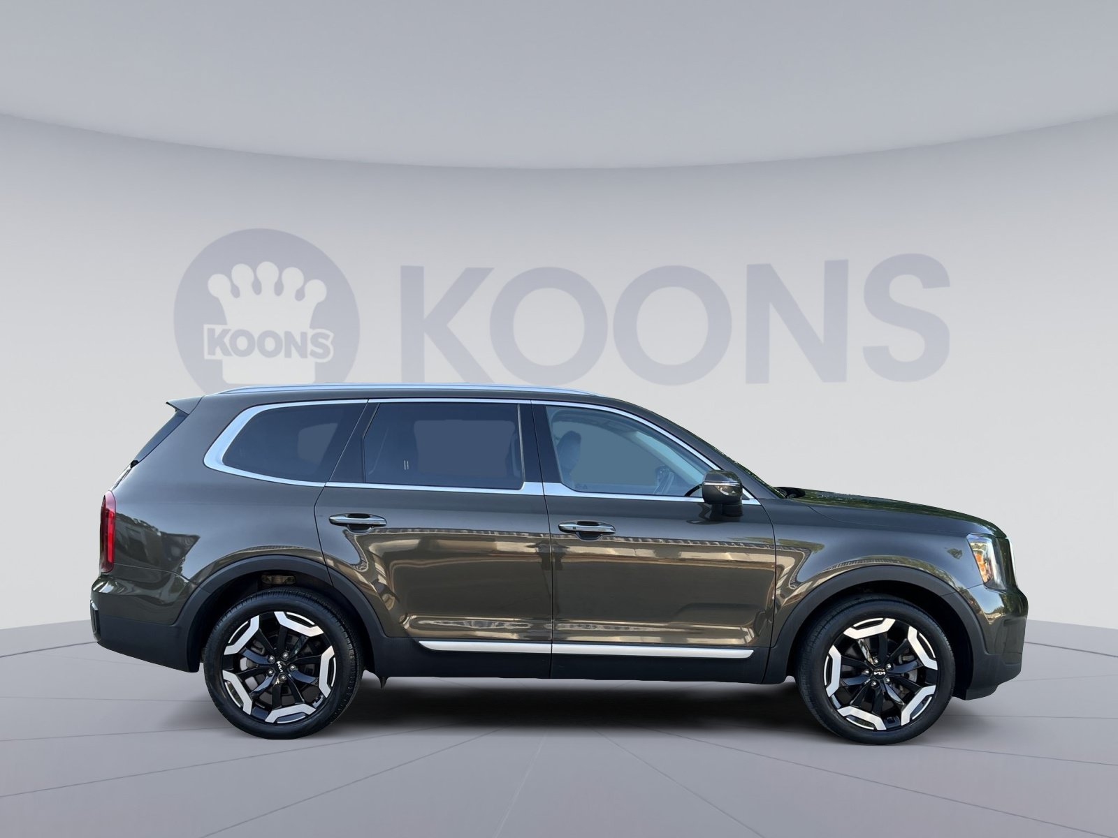 Used 2023 Kia Telluride S w/ S Sunroof Package AWD/4WD image 8