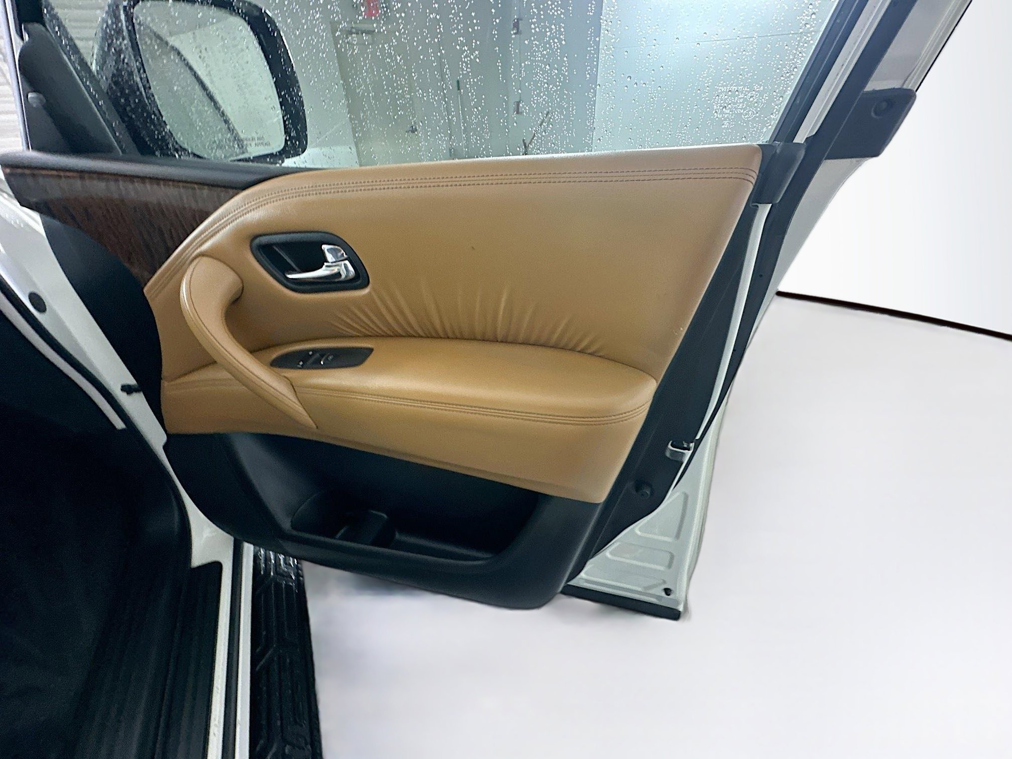 Used 2018 Nissan Armada Platinum w/ Captain Seat Package image 35