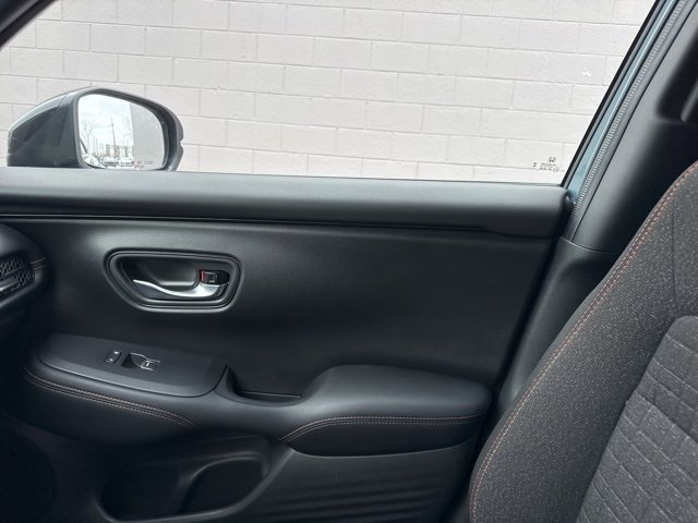 Certified 2025 Honda HR-V Sport image 30