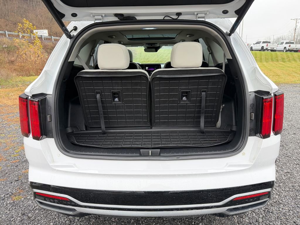 Used 2022 Kia Sorento SX image 24