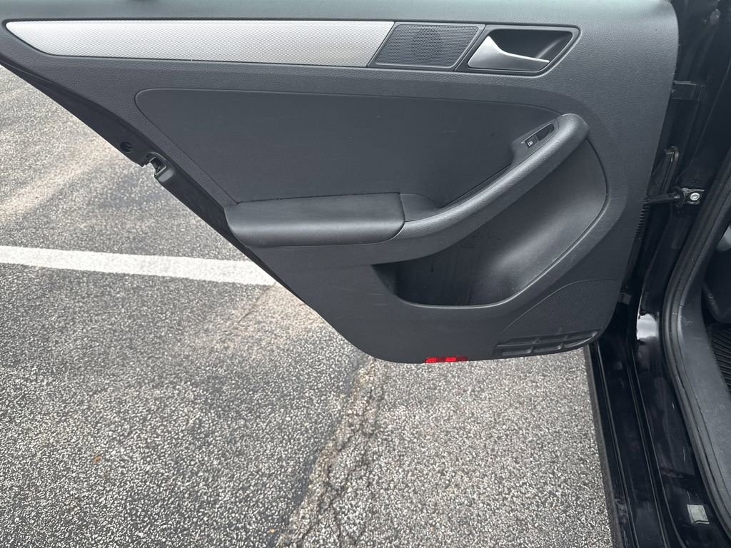Used 2018 Volkswagen Jetta S FWD image 21