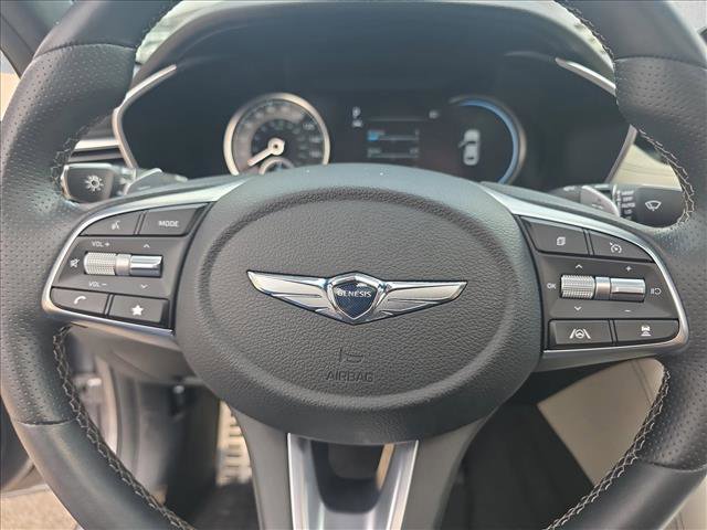 Used 2022 Genesis G70 3.3T RWD image 14
