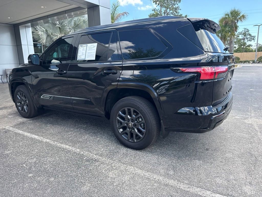 Used 2026 Toyota Sequoia Platinum AWD/4WD image 4