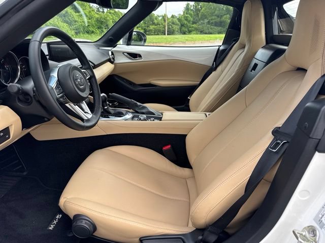Used 2026 MAZDA MX-5 Miata RF Grand Touring RWD image 13