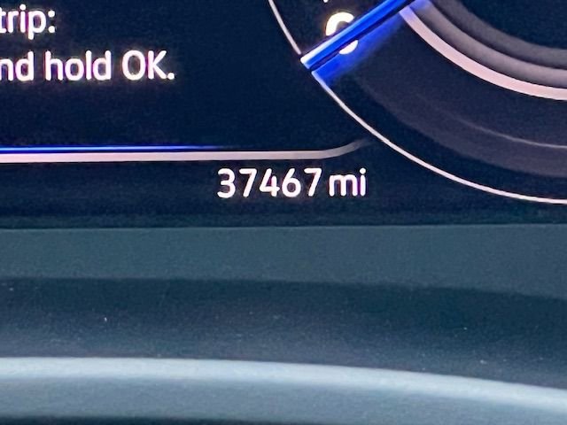 Used 2023 Volkswagen Atlas SE image 28