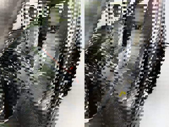 Used 2021 Chevrolet Traverse Premier w/ Redline Edition AWD/4WD image 22