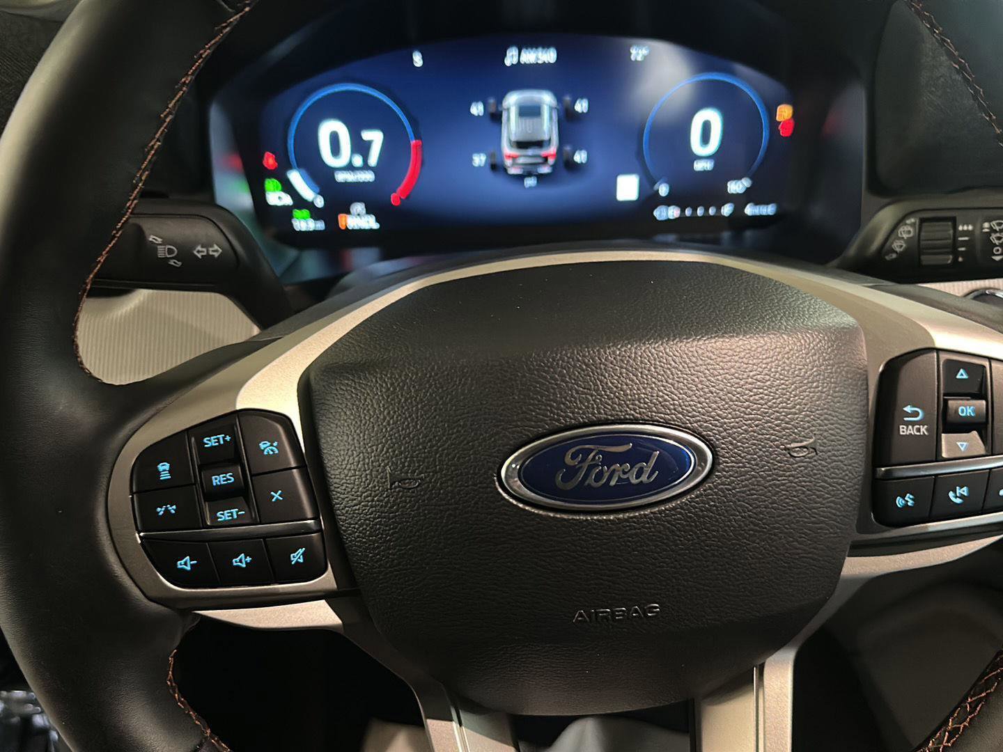 New 2025 Ford Explorer Active w/ Active Comfort Package image 15