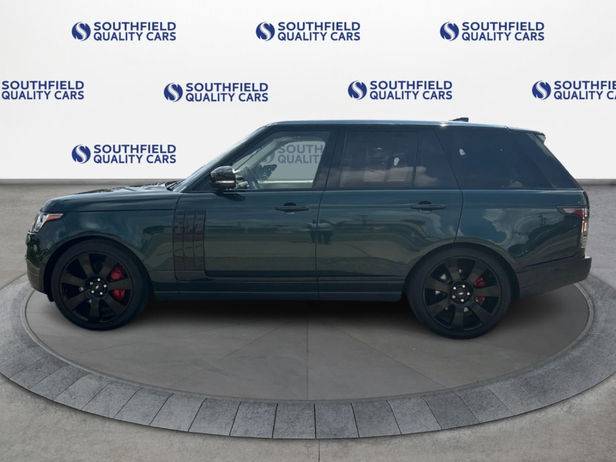 Used 2017 Land Rover Range Rover Supercharged AWD/4WD image 3