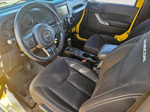 Used 2015 Jeep Wrangler Rubicon w/ Power Convenience Group image 8