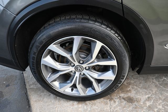 Used 2023 Acura MDX SH-AWD w/ Technology Package image 12