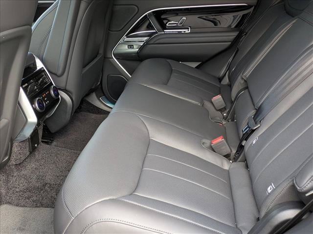 New 2026 Land Rover Range Rover SE AWD/4WD image 17