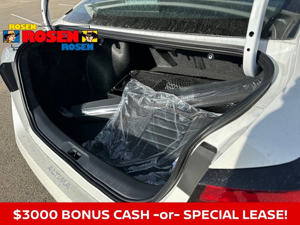 New 2025 Nissan Altima 2.5 SR image 33