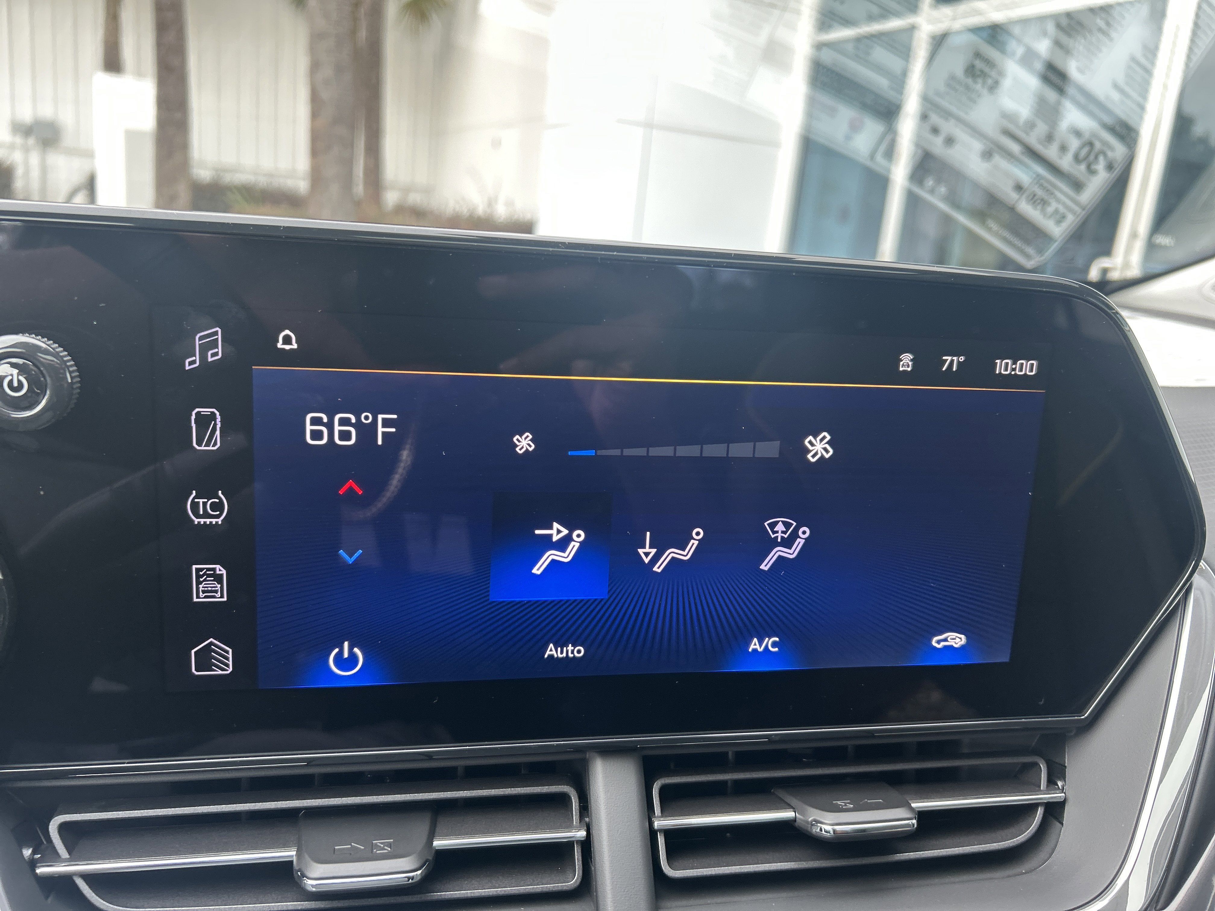 New 2025 Chevrolet Trax ACTIV w/ Sunroof Package image 23