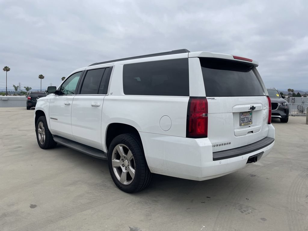 Used 2016 Chevrolet Suburban LT RWD image 4