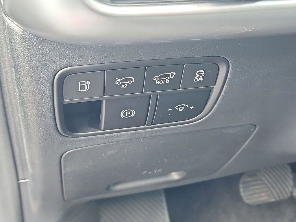 New 2026 Hyundai Ioniq 9 SE AWD/4WD image 9