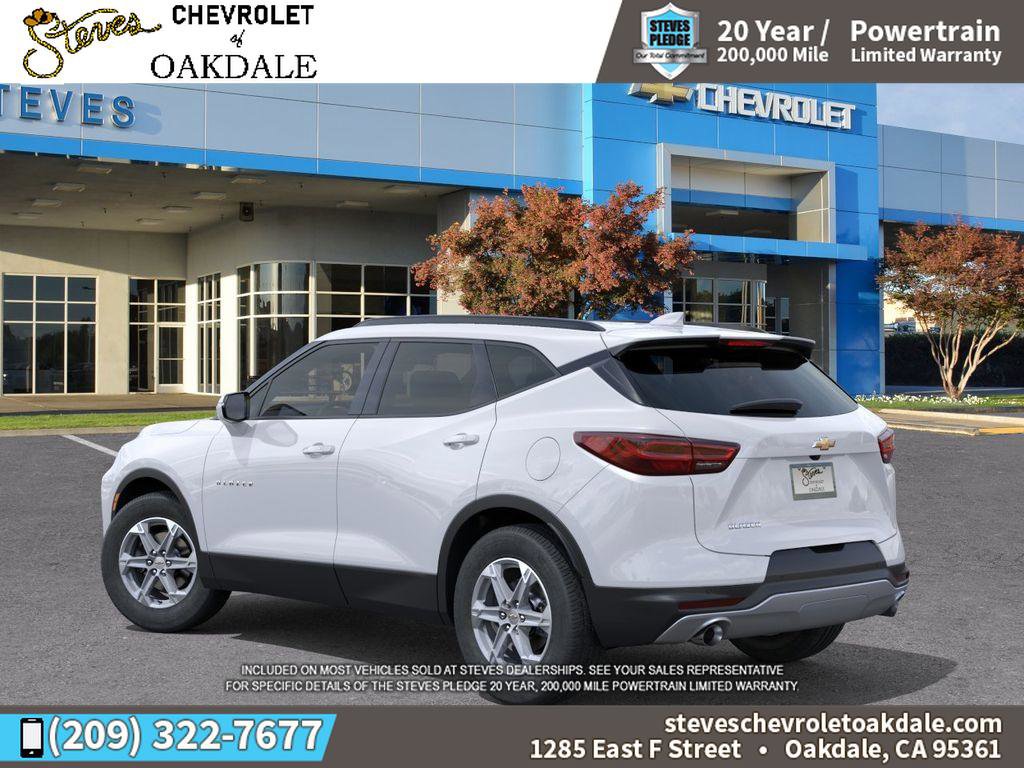 New 2026 Chevrolet Blazer LT image 3