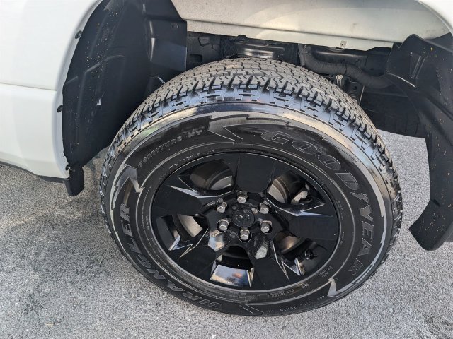 Used 2025 RAM 1500 Tradesman w/ Night Edition AWD/4WD image 4