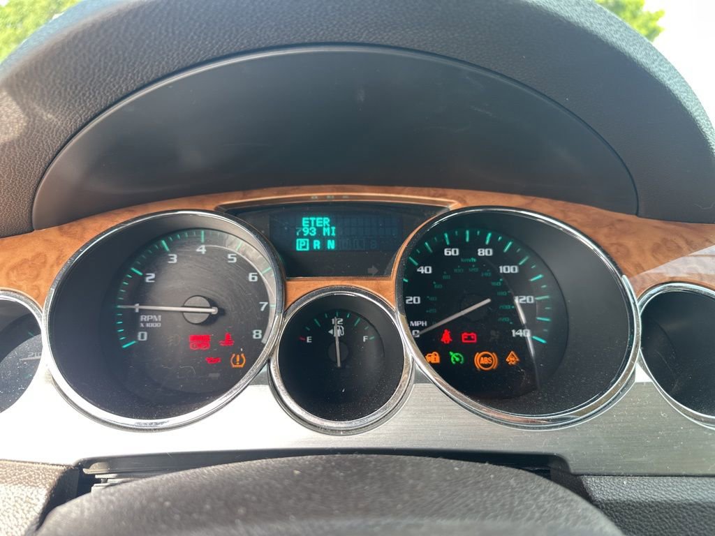 Used 2008 Buick Enclave CXL w/ Entertainment Package #1 image 36